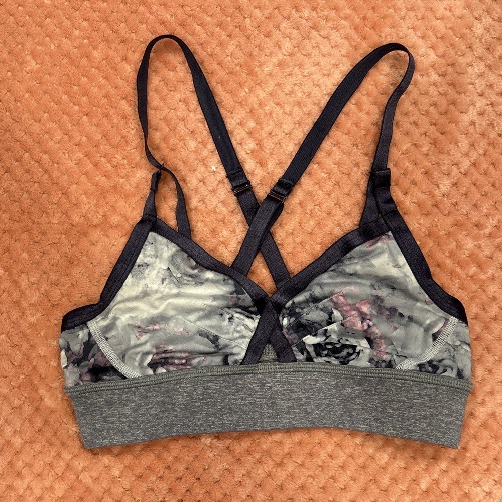 Lululemon if youre lucky floral peekaboo Sports Bra Moody Mirage Blush Navy - 2
